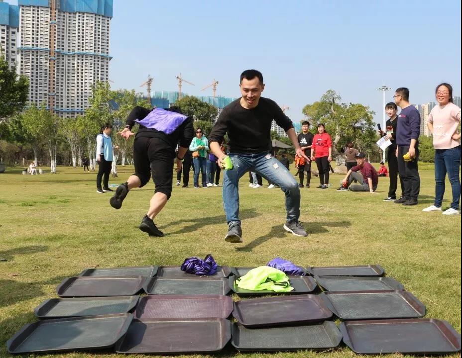 你跑起来啊2.jpg