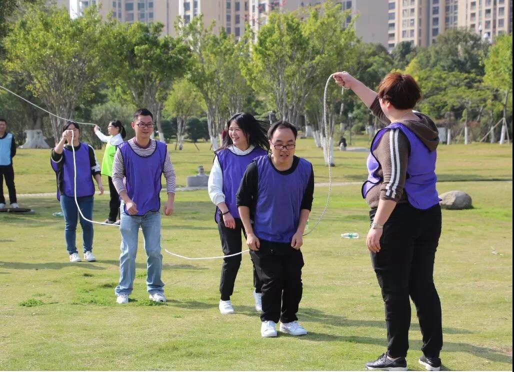 并驾齐驱3.jpg